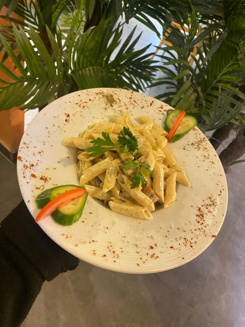 Kremalı Tavuklu Penne